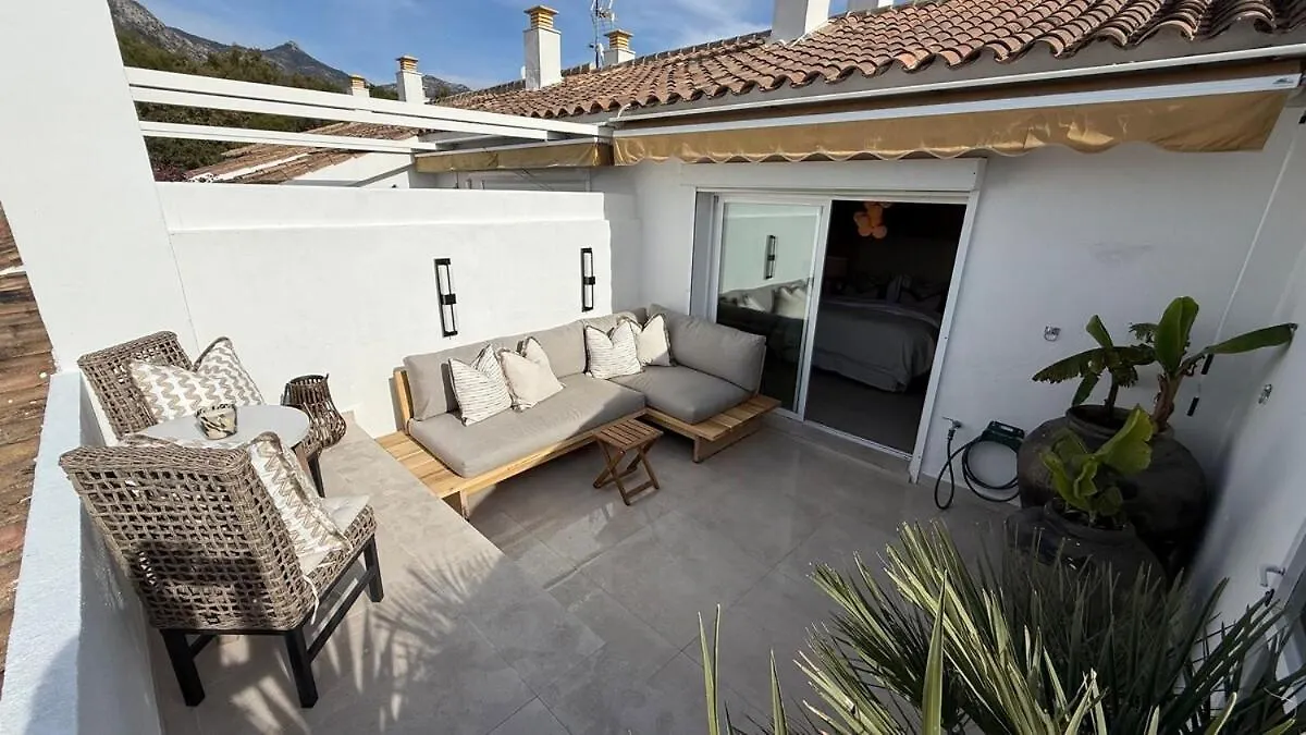 Apartment Sea View And Sunny Rooftop In Marbella, Remodeled 2025