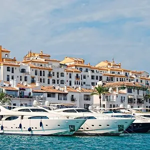  Apartamento Banus Boutique Muelle Del Ribera
