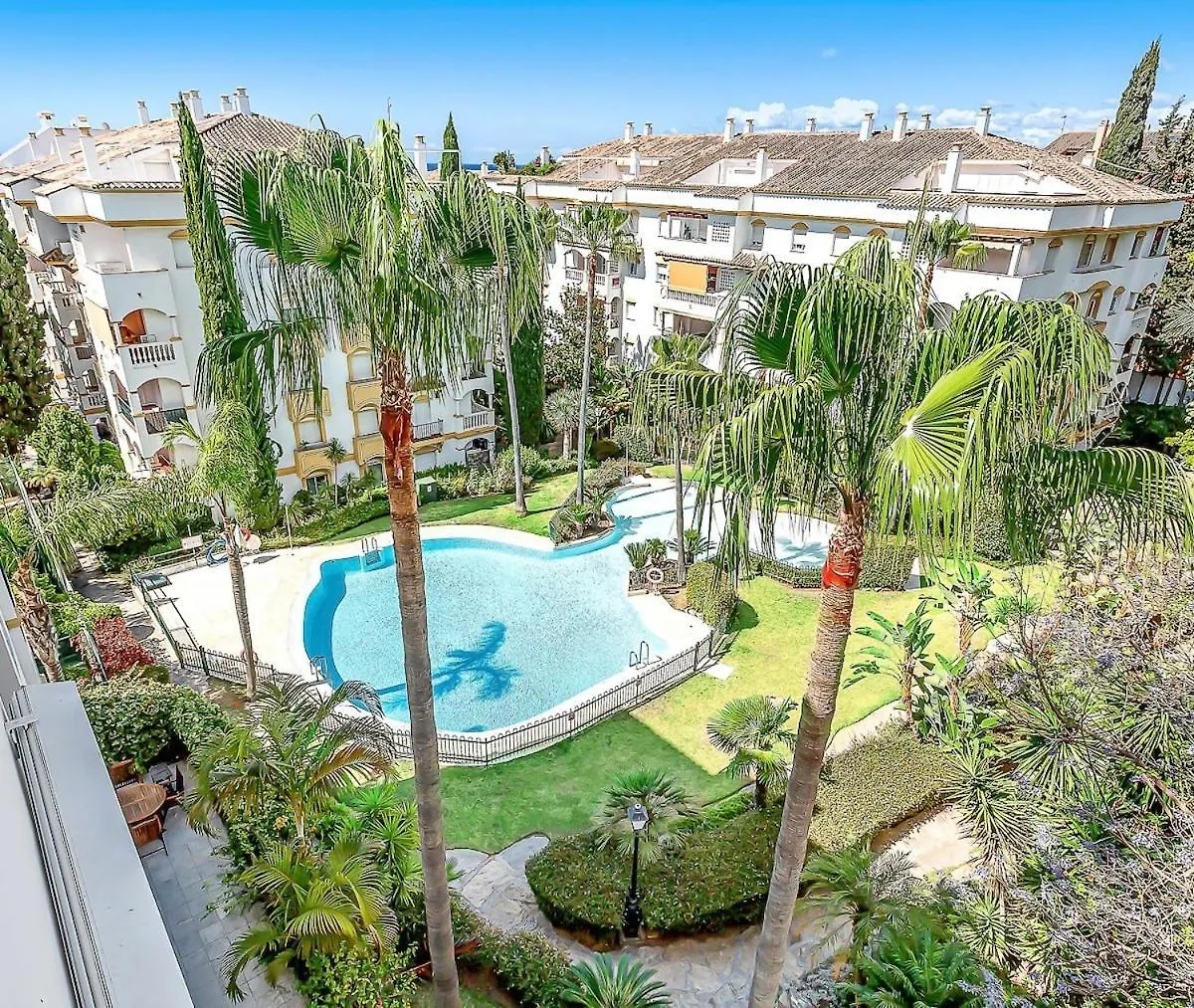 Apartment Sea View And Sunny Rooftop In Marbella, Remodeled 2025 Spain