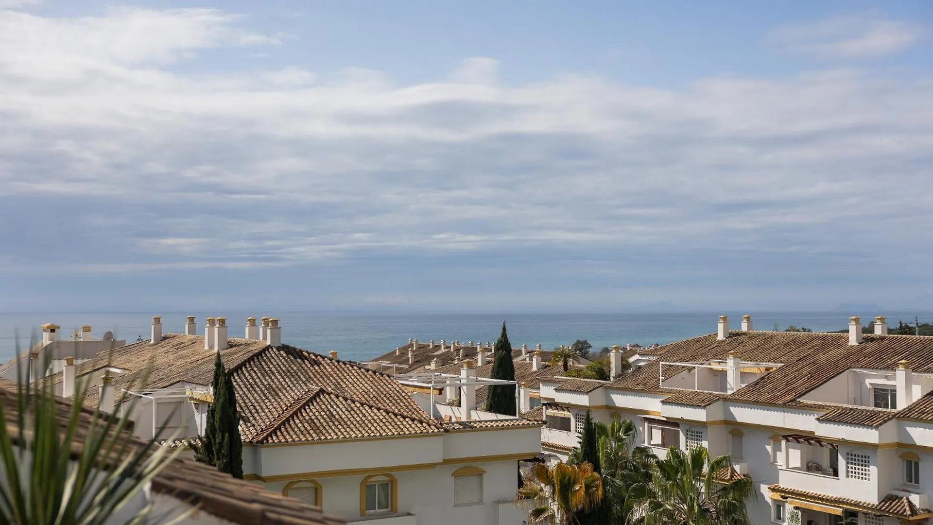 Appartement Sea View And Sunny Rooftop In Marbella, Remodeled 2025